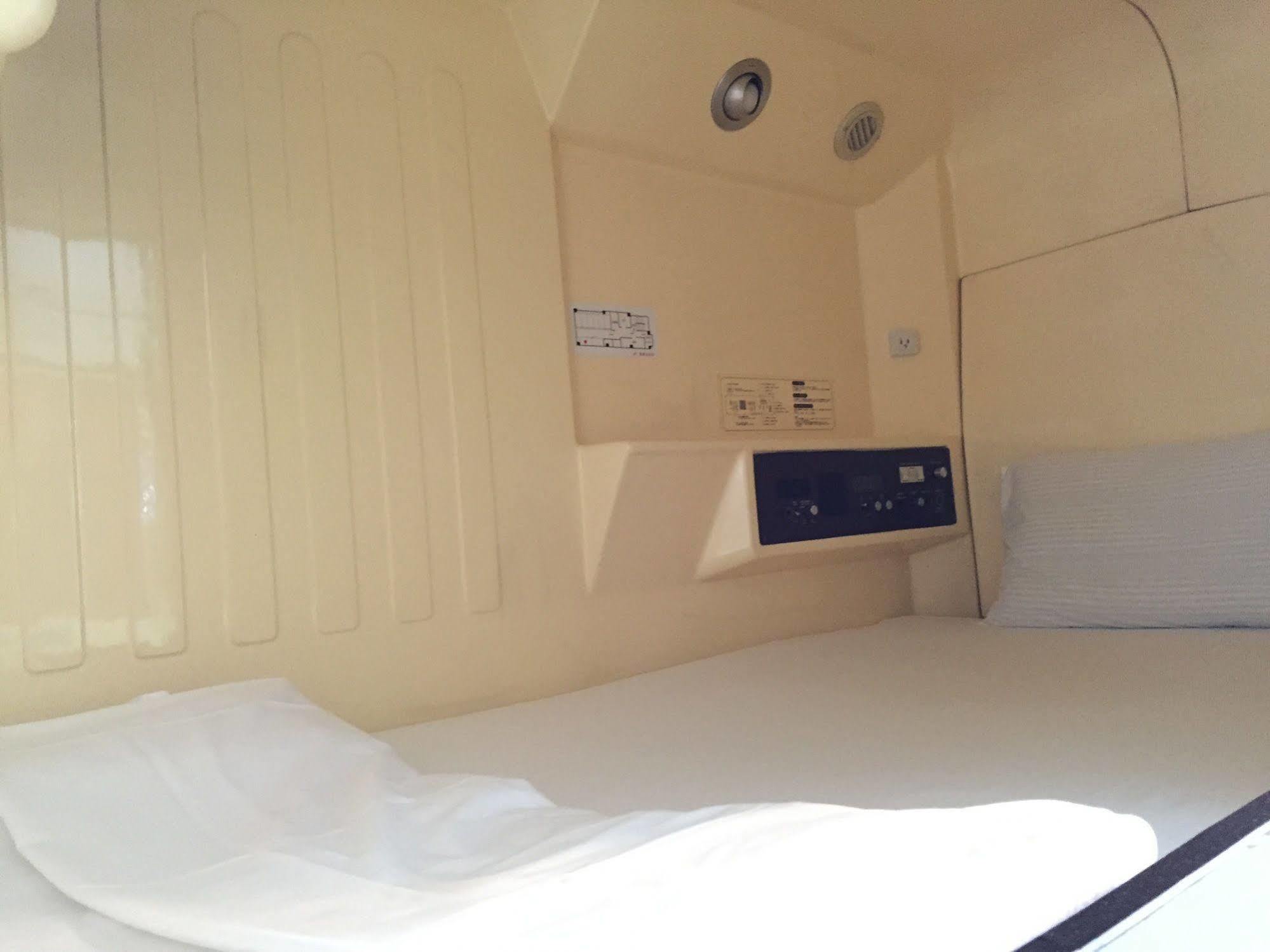 Male Only Capsule Inn Hamamatsucho - Vacation Stay 68799V طوكيو المظهر الخارجي الصورة